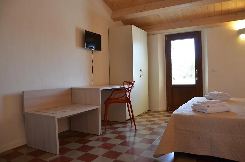 Affittacamere Il Vicoletto Olbia 0*,